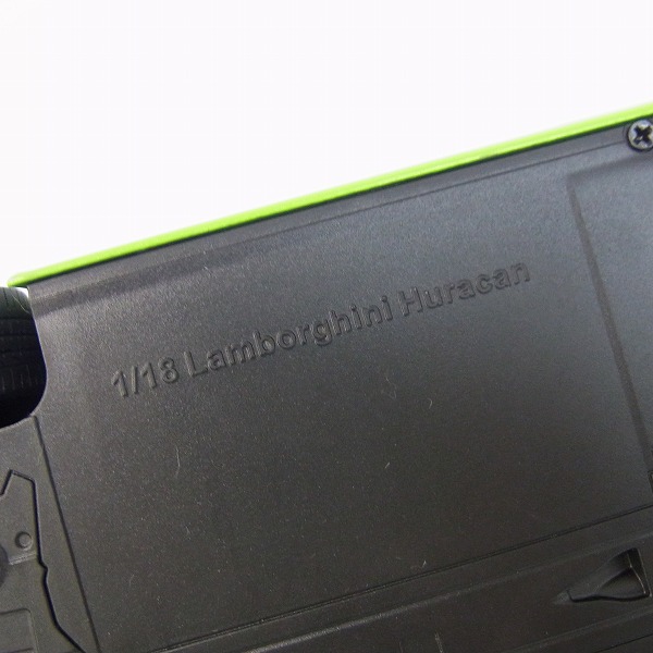 実際に弊社で買取させて頂いた【難有】KYOSHO/京商 Lamborghini Huracan ランボルギーニ ウラカン 1/18 ミニカー 緑の画像 3枚目