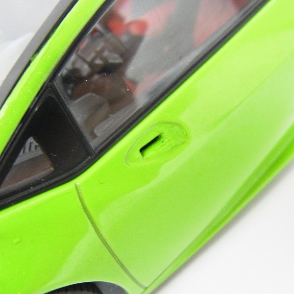 実際に弊社で買取させて頂いた【難有】KYOSHO/京商 Lamborghini Huracan ランボルギーニ ウラカン 1/18 ミニカー 緑の画像 2枚目