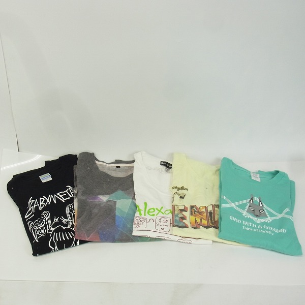 実際に弊社で買取させて頂いたワンオク/ベビーメタル/マンウィズアミッション/他 バンドTシャツ 15点以上おまとめ品の画像 1枚目