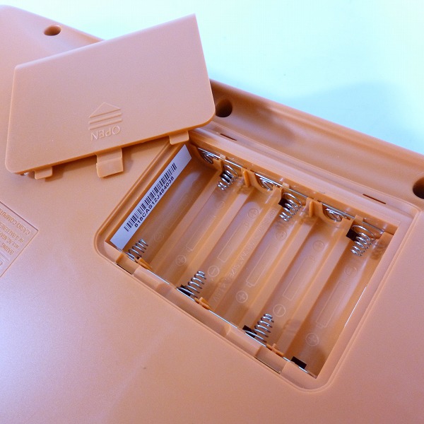 実際に弊社で買取させて頂いた★【動作確認済】 CASIO/カシオ  44鍵盤  ミニキーボード SA-76 ブラック&オレンジ ACアダプター付きの画像 8枚目