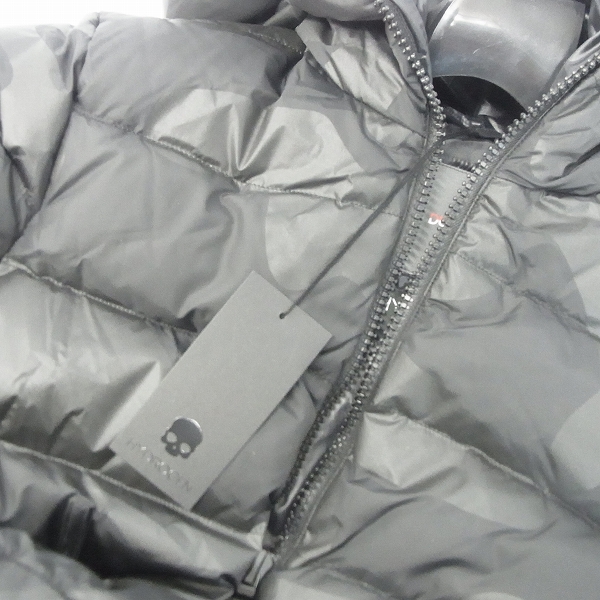 実際に弊社で買取させて頂いた【未使用】HYDROGEN×DUVETICA/ハイドロゲン×デュベティカ ブラックカモ ダウンジャケット 21D004/50の画像 7枚目