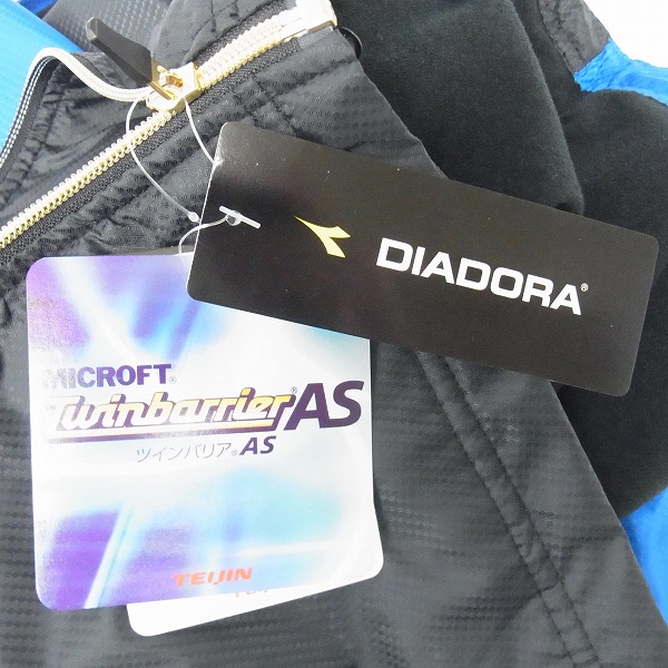 実際に弊社で買取させて頂いた【未使用】DIADORA/ディアドラ ナイロントラックジャケット セットアップ/150の画像 4枚目