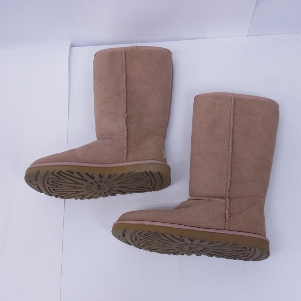 実際に弊社で買取させて頂いたUGG/アグ Classic Tall/クラシックトール ムートンブーツ 5815/US6の画像 3枚目