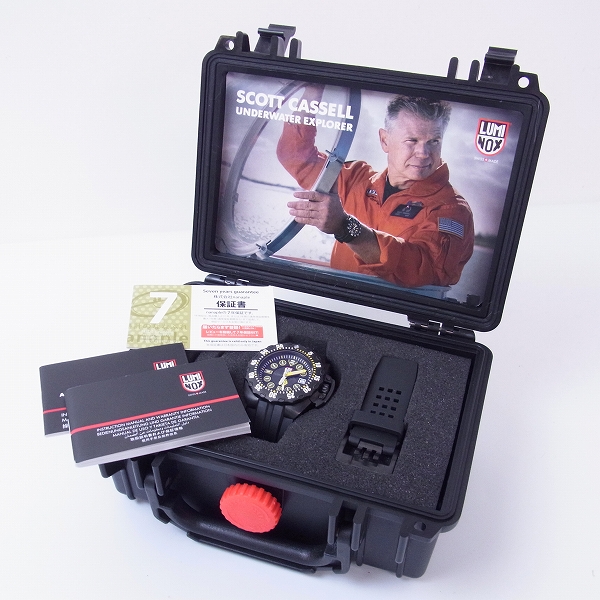 実際に弊社で買取させて頂いたLUMINOX/ルミノックス ディープダイブ スコットキャセル 腕時計 1526 ブラックの画像 6枚目