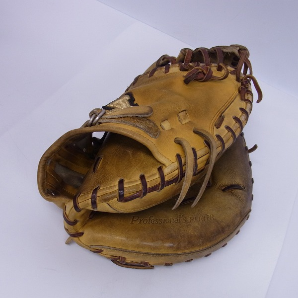 実際に弊社で買取させて頂いたHI-GOLD/ハイゴールド 硬式キャッチャーミット 捕手用 SCM-135