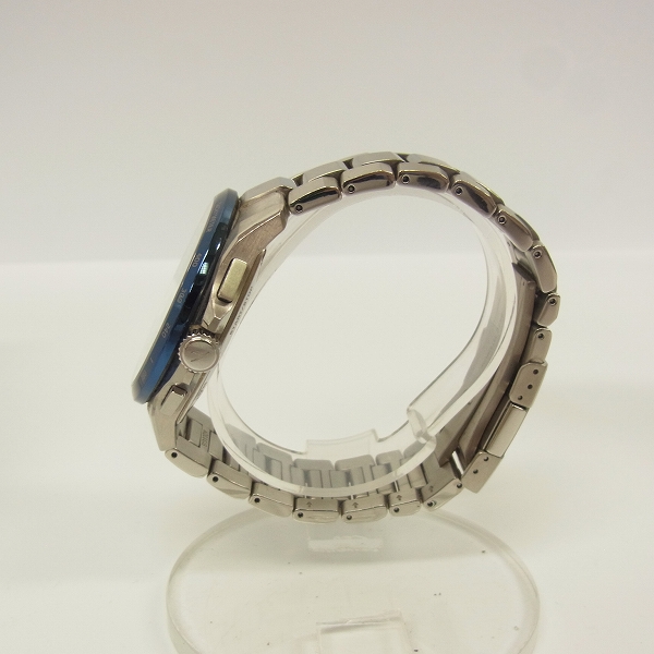 実際に弊社で買取させて頂いたCASIO OCEANUS/カシオ オシアナス ソーラー 電波時計 OCW-T2500C-7AJFの画像 2枚目