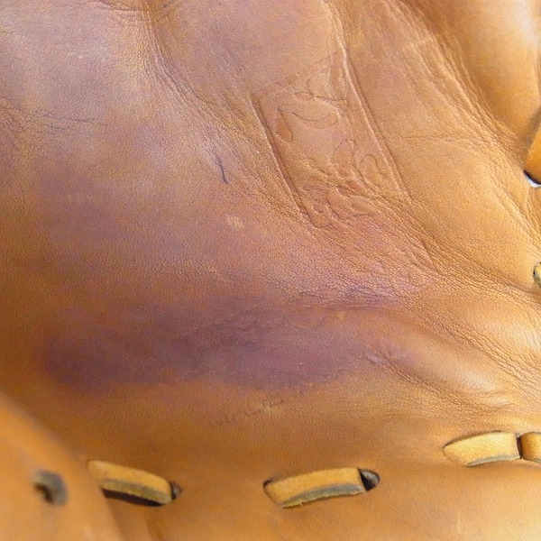 実際に弊社で買取させて頂いたHI-GOLD/ハイゴールド 心極 右投げ/投手用 硬式グローブ KKG-1151の画像 3枚目