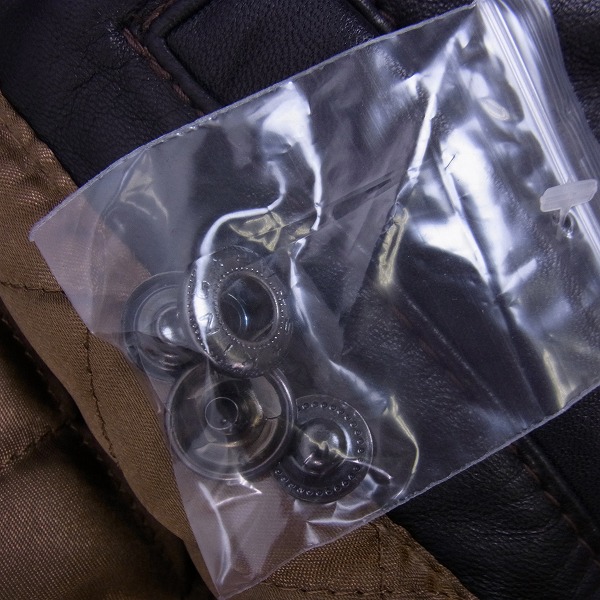 実際に弊社で買取させて頂いたBARNEYS NEWYORK/バーニーズ ニューヨーク レザージャケット Mの画像 5枚目