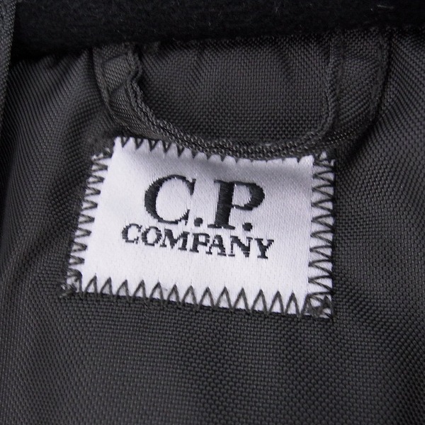 実際に弊社で買取させて頂いたC.P.COMPANY/シーピーカンパニー ミリタリー ナイロン ジャケット 531842260/240/50の画像 2枚目