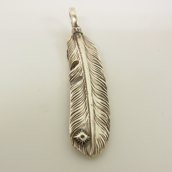 実際に弊社で買取させて頂いたARIZONA FREEDOM/アリゾナフリーダム K18イーグル付き 60mm ハートフェザー ペンダント/右向きの画像 2枚目