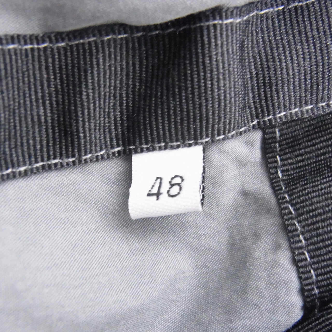 実際に弊社で買取させて頂いた【未使用】C.P.COMPANY/シーピーカンパニー ゴーグル ジャケット 16SCPUC04023/48の画像 3枚目