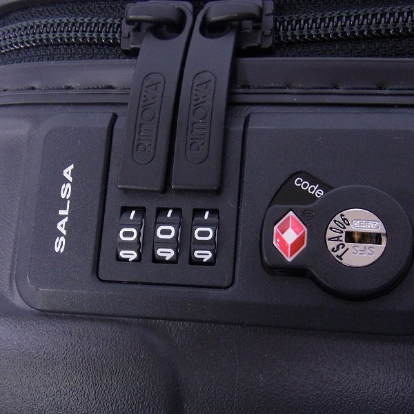 実際に弊社で買取させて頂いたRIMOWA/リモワ サルサ キャビンマルチホイール 4輪ブラック/810.52/35Lの画像 4枚目