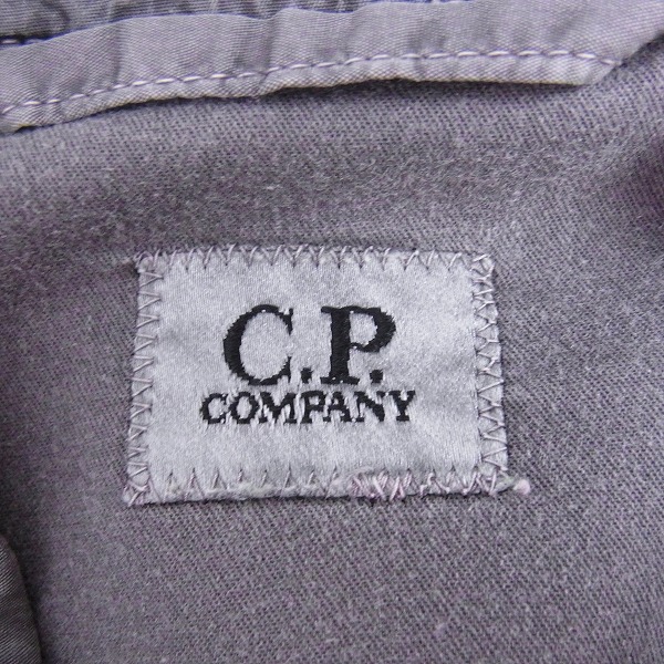 実際に弊社で買取させて頂いたC.P.COMPANY/シーピーカンパニー ジップ ブルゾン/ジャケット グレー CPU0070 000001/50の画像 2枚目