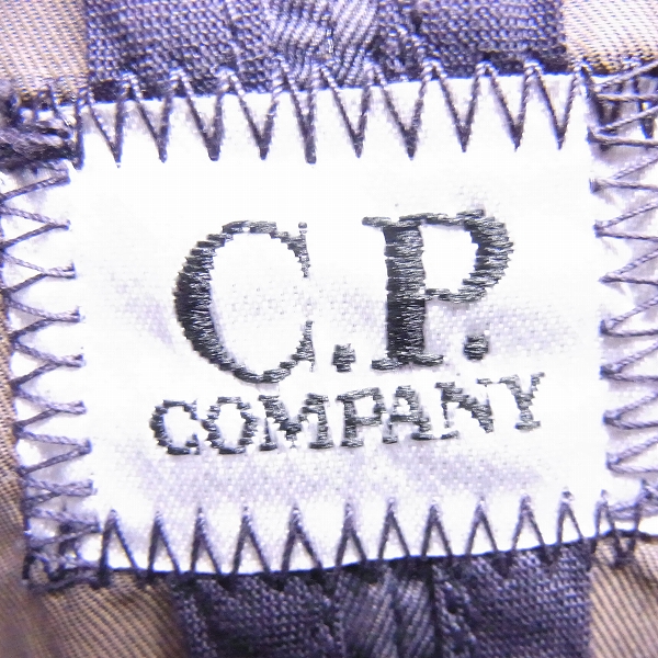 実際に弊社で買取させて頂いたC.P.COMPANY/シーピーカンパニー ボタン ジャケット 11WM25004.A08/50の画像 2枚目