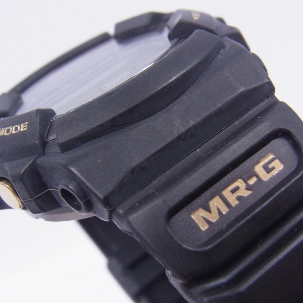 実際に弊社で買取させて頂いたG-SHOCK/Gショック  初代モデル チタン ゴールド MR-G MRG-1G-1 【動作未確認】の画像 4枚目