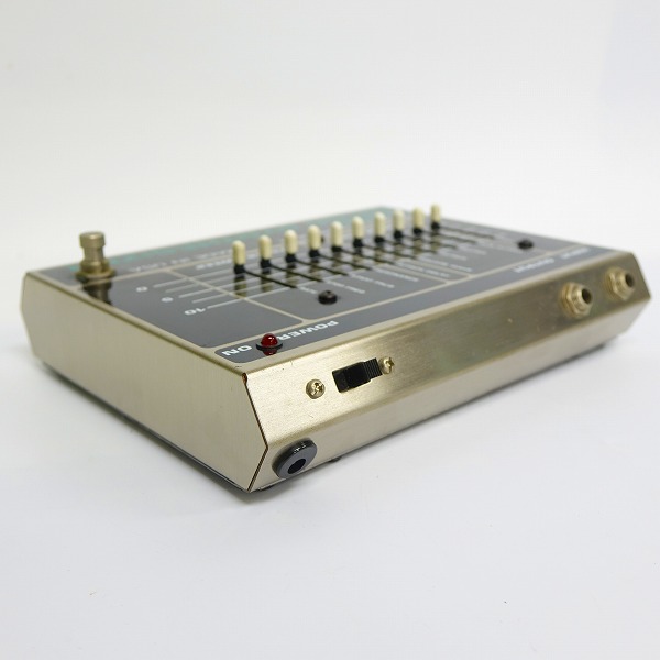 実際に弊社で買取させて頂いた【難あり】electro-harmonix/エレクトロハーモニクス Bass Micro Synthesizer ベース シンセサイザーの画像 4枚目