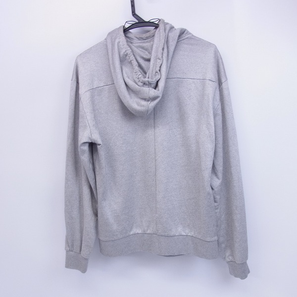 実際に弊社で買取させて頂いたARMANI EXCHANGE/アルマーニ プルオーバーパーカー シルバー Sの画像 1枚目