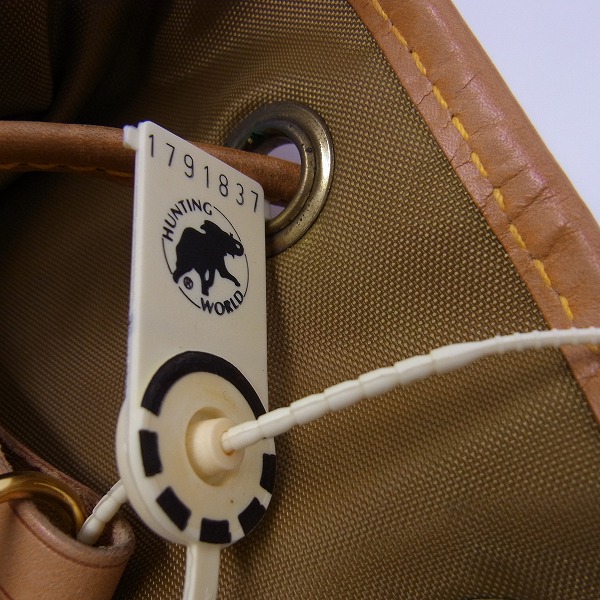 実際に弊社で買取させて頂いたHUNTING WORLD/ハンティングワールド 巾着 ワンショルダーバッグの画像 5枚目