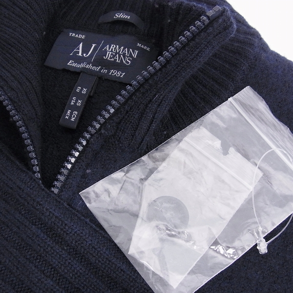 実際に弊社で買取させて頂いたARMANI JEANS/アルマーニジーンズ ジップアップニットブルゾン 2点セットの画像 9枚目