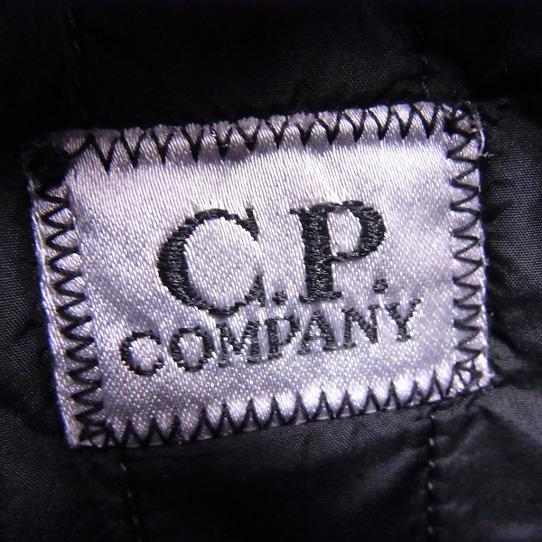 実際に弊社で買取させて頂いたC.P.COMPANY/シーピーカンパニー ミリタリー ゴーグル ジャケット 50の画像 3枚目