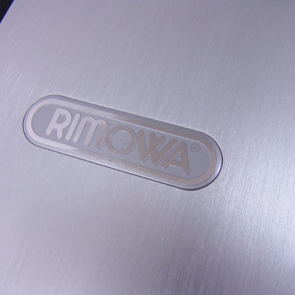 実際に弊社で買取させて頂いたRIMOWA×Porsche Design/リモワ×ポルシェデザイン 4輪キャリーケース の画像 3枚目