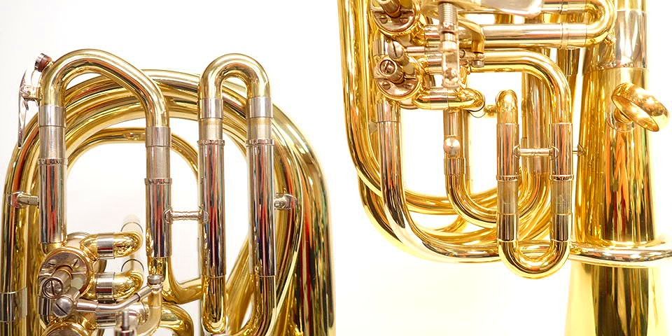 実際に弊社で買取させて頂いた★【型番詳細不明】Behning&Sons/ベーニング＆ソン ミニチューバ Eb差し替え延長管 ハードケース付 の画像 3枚目