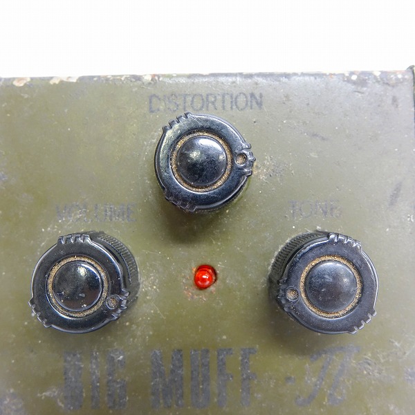 実際に弊社で買取させて頂いた【動作確認済】Electro-Harmonix/エレクトロハーモニクス SOVTEK BIG MUFF π ロシア製 トーンフォント エフェクターの画像 2枚目