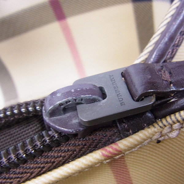 実際に弊社で買取させて頂いたBurberry LONDON/バーバリーロンドン ハンドバッグ  タータンチェック柄 PVCの画像 7枚目