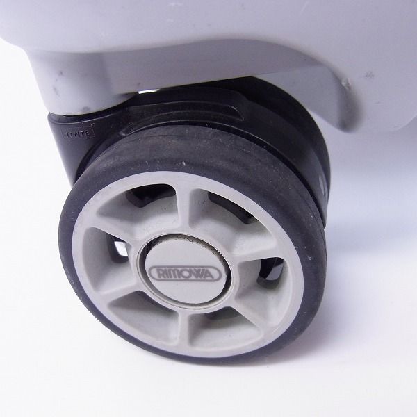 実際に弊社で買取させて頂いたRIMOWA/リモワ TOPAS/トパーズ キャリーバック/スーツケース 4輪/マルチホイール 32L の画像 7枚目