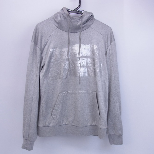 実際に弊社で買取させて頂いたARMANI EXCHANGE/アルマーニ プルオーバーパーカー シルバー S
