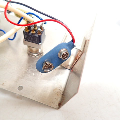 実際に弊社で買取させて頂いた【ジャンク】Electro-Harmonix/エレクトロハーモニックス LPB-2 POWER BOOSTER エフェクターの画像 8枚目