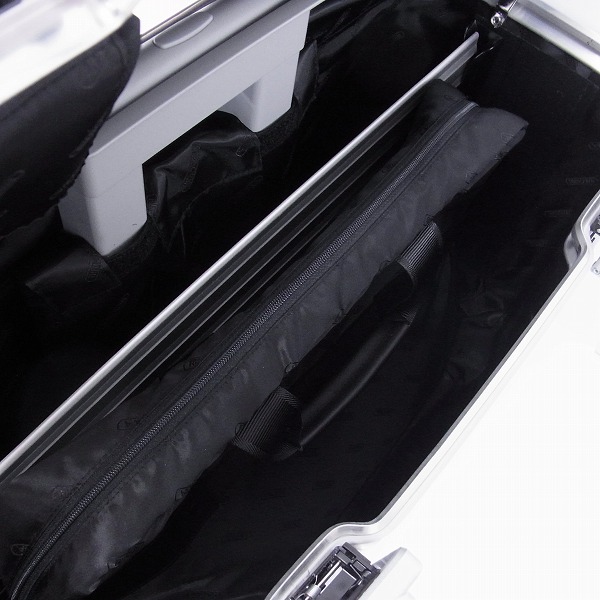 実際に弊社で買取させて頂いたRIMOWA/リモワ TOPAS PILOT TROLLEY/トパーズパイロットトローリー キャリーケース 4輪 923.50の画像 2枚目