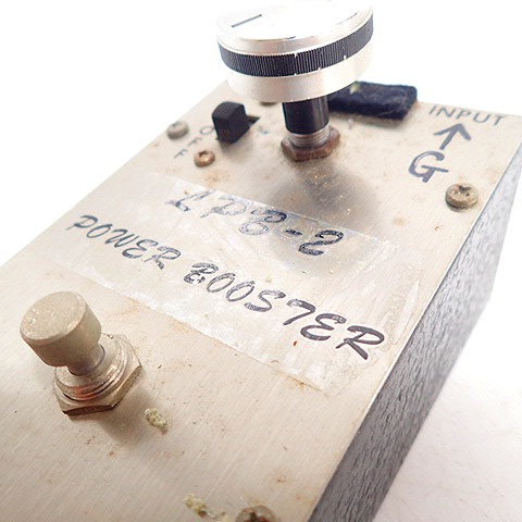実際に弊社で買取させて頂いた【ジャンク】Electro-Harmonix/エレクトロハーモニックス LPB-2 POWER BOOSTER エフェクターの画像 3枚目
