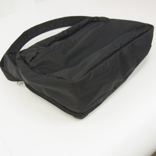 実際に弊社で買取させて頂いたHEAD PORTER/ヘッドポーター BLACK BEAUTY ナイロン ショルダーバッグの画像 2枚目