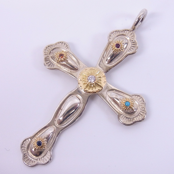 実際に弊社で買取させて頂いた【カスタム】ARIZONA FREEDOM/アリゾナフリーダム ストーン付き K18 クロスペンダント