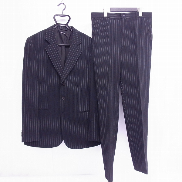 実際に弊社で買取させて頂いたGIORGIO ARMANI/ジョルジオアルマーニ ストライプ スーツ セットアップ ブラック/48