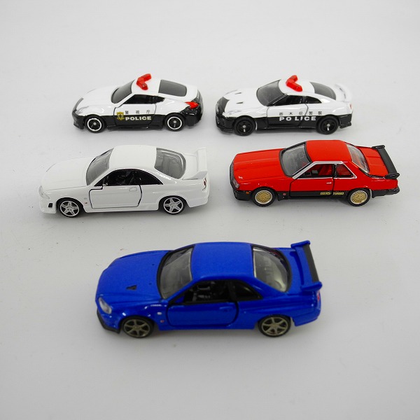 実際に弊社で買取させて頂いたTOMICA/トミカ 日産 GT-R パトロールカー/スカイライン 1/62 5点セットの画像 1枚目