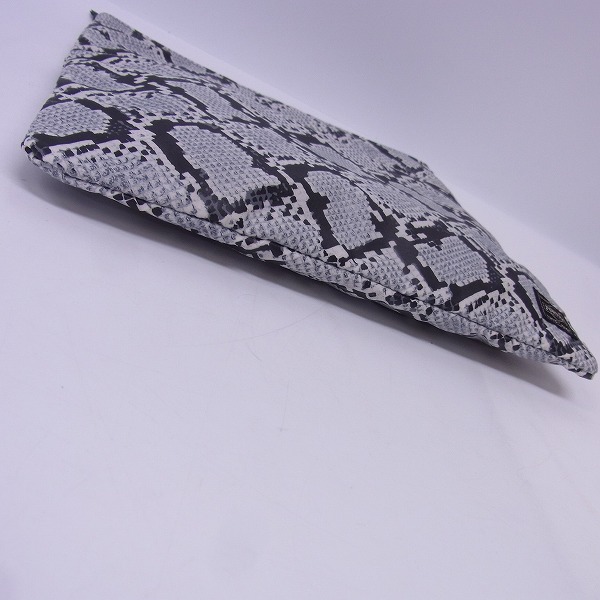 実際に弊社で買取させて頂いたHEAD PORTER/ヘッドポーター PYTHON/パイソン CLUTCH BAG/クラッチバッグの画像 2枚目