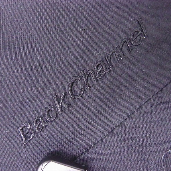 実際に弊社で買取させて頂いたBACKCHANNEL/バックチャンネル ナイロン マウンテンパーカー ブラック/Lの画像 4枚目