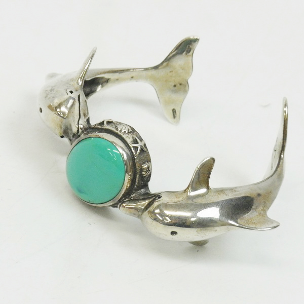 実際に弊社で買取させて頂いたCRAZY PIG DESIGNS/クレイジーピッグ TWO DOLPHINS BRACELET 