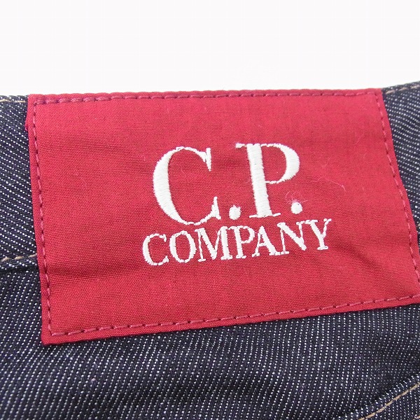実際に弊社で買取させて頂いたC.P.COMPANY/シーピーカンパニー デニムパンツ 16SCPUP03118/32の画像 2枚目