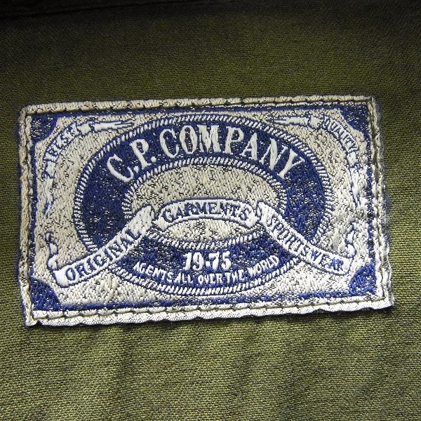 実際に弊社で買取させて頂いたC.P.COMPANY/シーピーカンパニー オイル加工 ジャケット CPU0127 000020/50の画像 2枚目