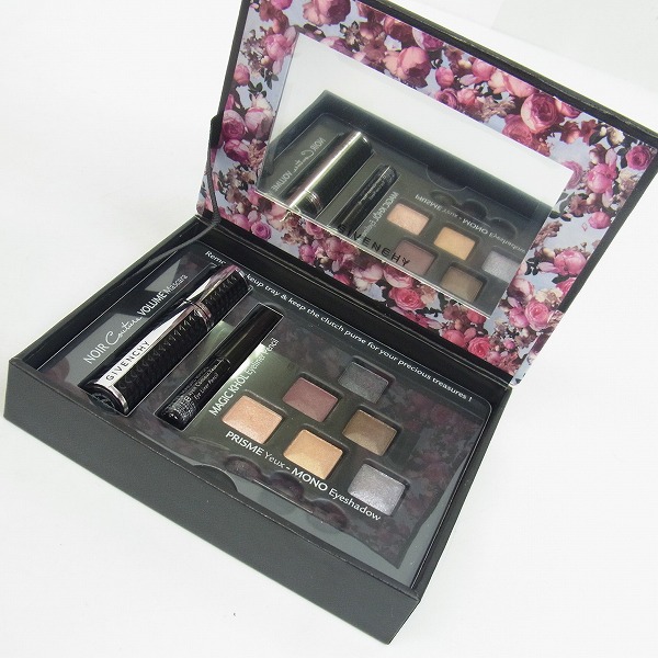 実際に弊社で買取させて頂いたGIVENCHY/ジバンシー メイクアップ クラッチ