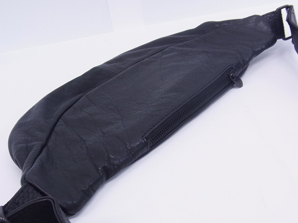 実際に弊社で買取させて頂いたDEAL DESIGN/ディールデザイン リップショルダーバッグ/レザーの画像 3枚目