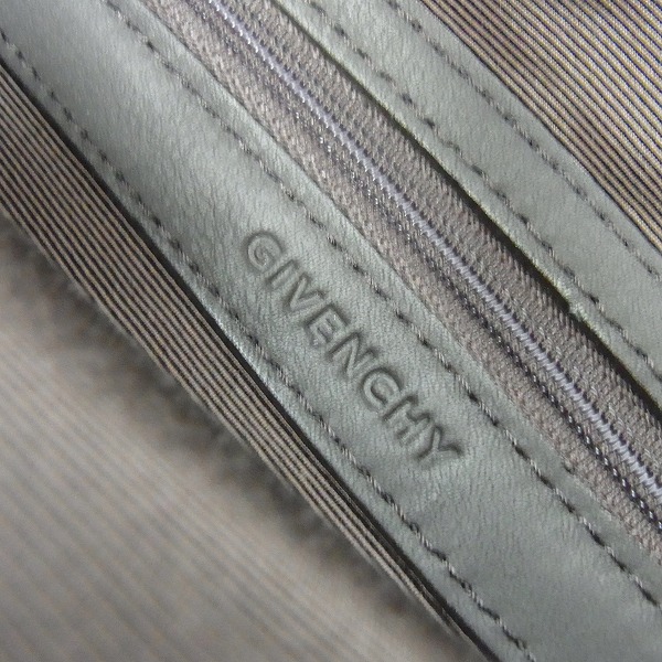 実際に弊社で買取させて頂いたGIVENCHY/ジバンシー ショルダーバッグの画像 4枚目