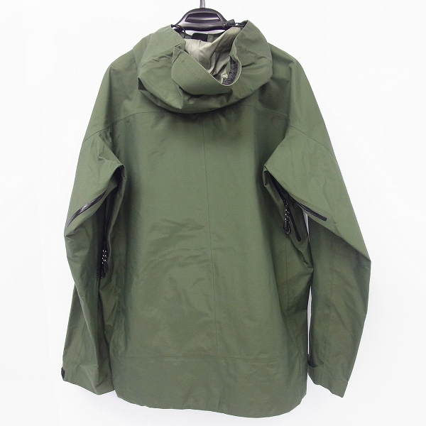 実際に弊社で買取させて頂いたBACKCHANNEL/バックチャンネル ナイロン マウンテンパーカー カーキ/Lの画像 1枚目