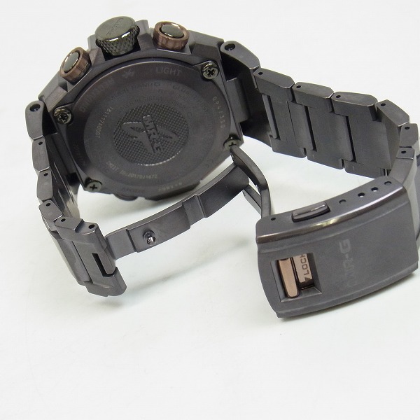 実際に弊社で買取させて頂いたG-SHOCK/Gショック 腕時計 35周年記念 350本限定 MR-G バーゼル クロノグラフ タフソーラー MRG-G2000HAの画像 2枚目