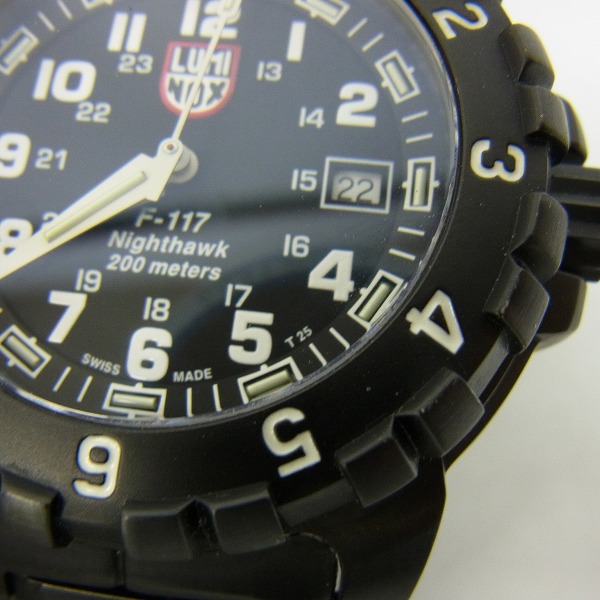 実際に弊社で買取させて頂いたLUMINOX/ルミノックス F-117 ナイトホーク 6400-200 腕時計/黒 の画像 4枚目