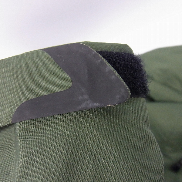 実際に弊社で買取させて頂いたBACKCHANNEL/バックチャンネル ナイロン マウンテンパーカー カーキ/Lの画像 5枚目