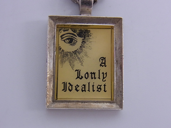 実際に弊社で買取させて頂いたGARNI/ガルニ coatto  シルバーフレーム/プレートペンダントの画像 1枚目